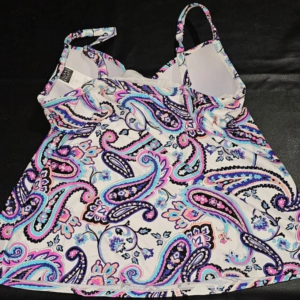 NWT Island Escape Womens Floral‎ Paisley Swim Top 6